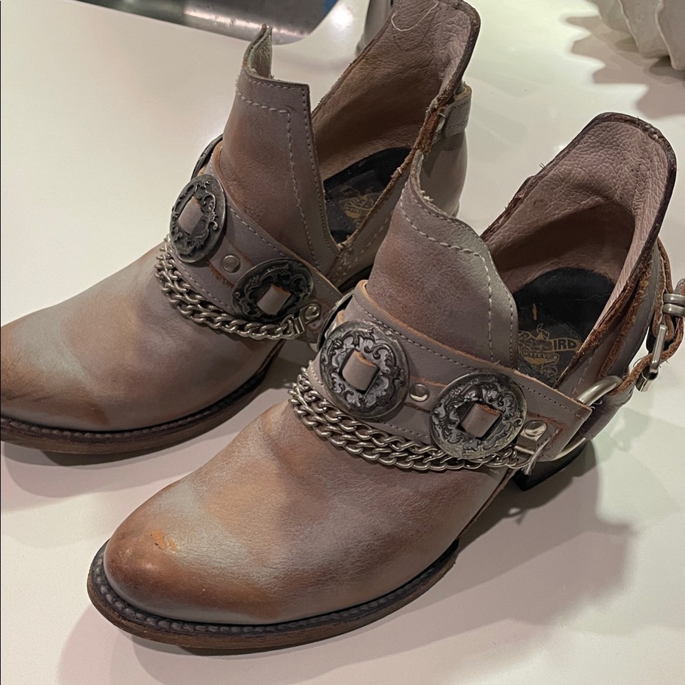 Frye Women's Gray Ankle Boots with Chain Detail